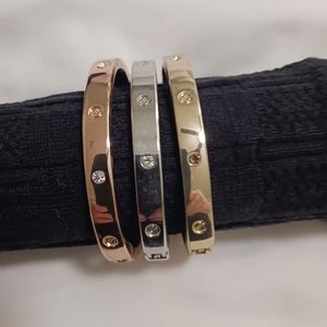 Ladies bracelets